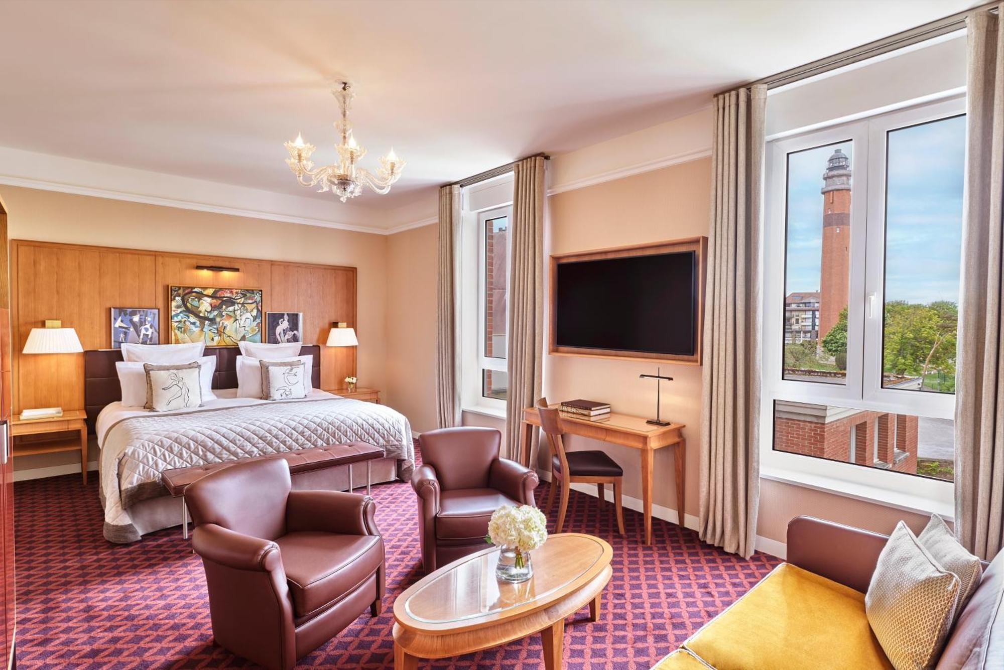 Hotel Barrire Le Westminster Le Touquet Bagian luar foto A suite at the InterContinental London Park Lane